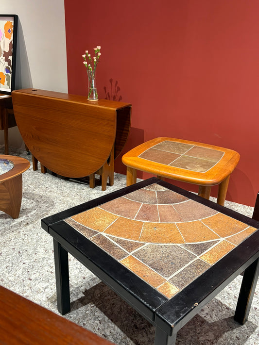 QV25046, 丹麥, Haslev, Tile top coffee table