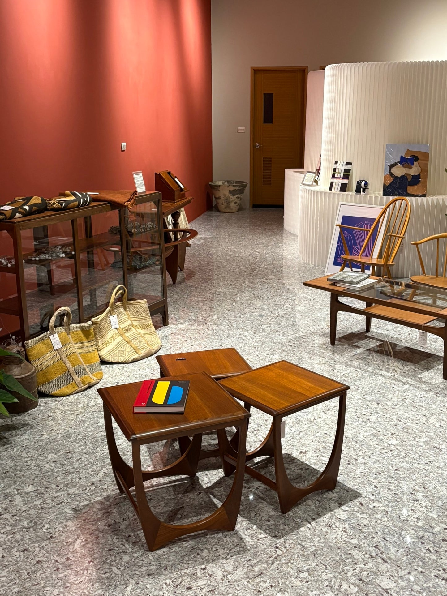 QV25009, 英國 ,G-plan ,Astro Nest table 巢式小桌組