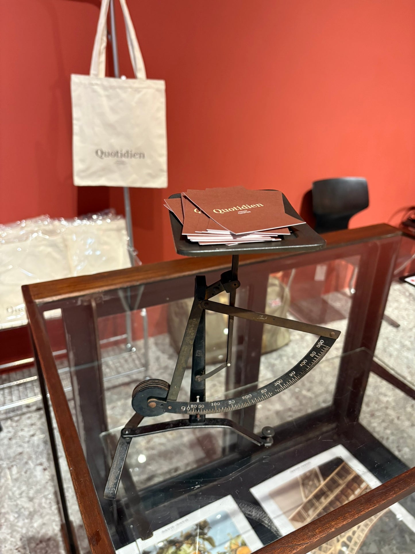 QV25032, 法國 , 信秤