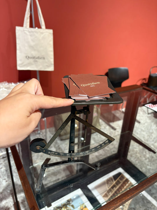 QV25032, 法國 , 信秤