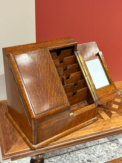 QV25033, 法國 , 桌上書信收納櫃