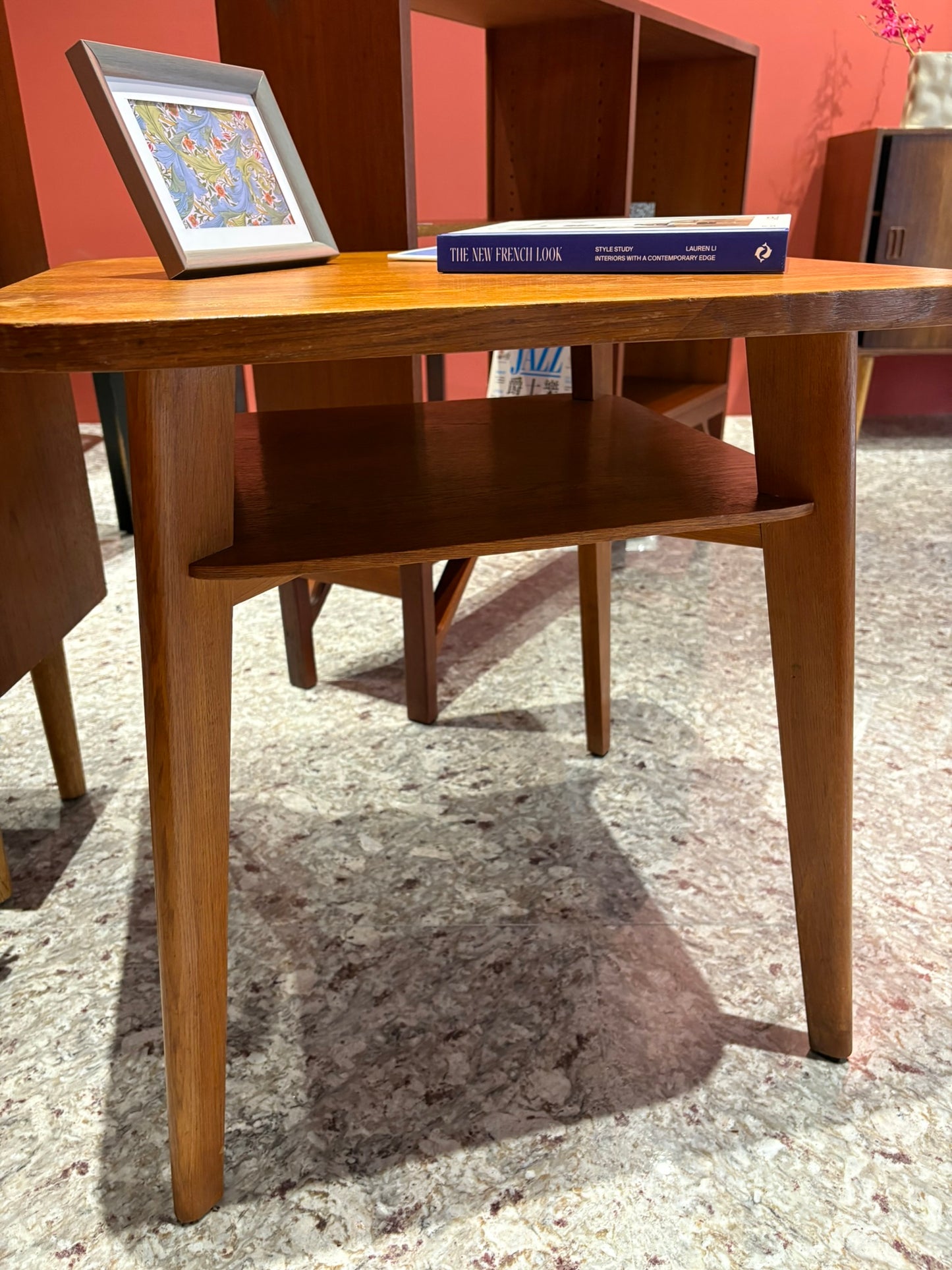 QV25048, 捷克, Dřevotvar, Side table