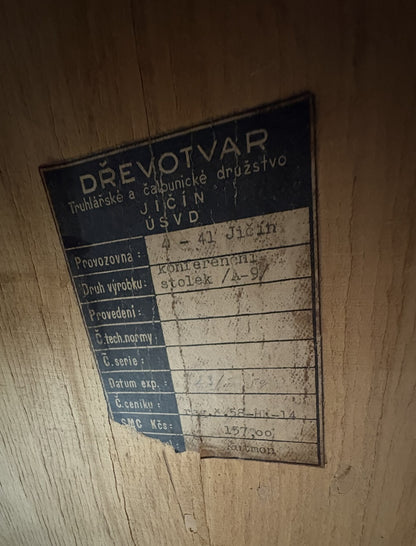 QV25048, 捷克, Dřevotvar, Side table