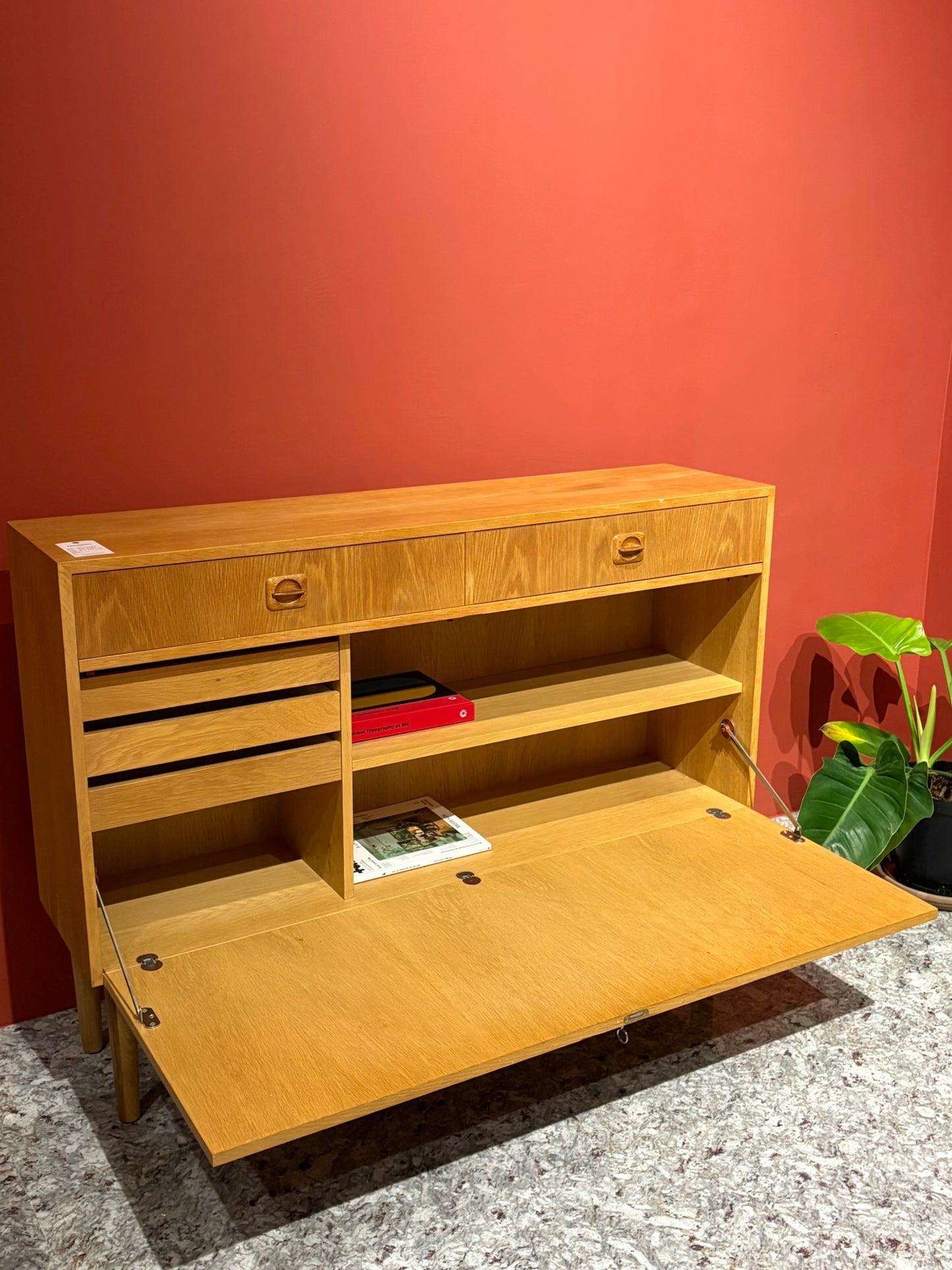 QV25049, 丹麥, Sideboard 橡木邊櫃