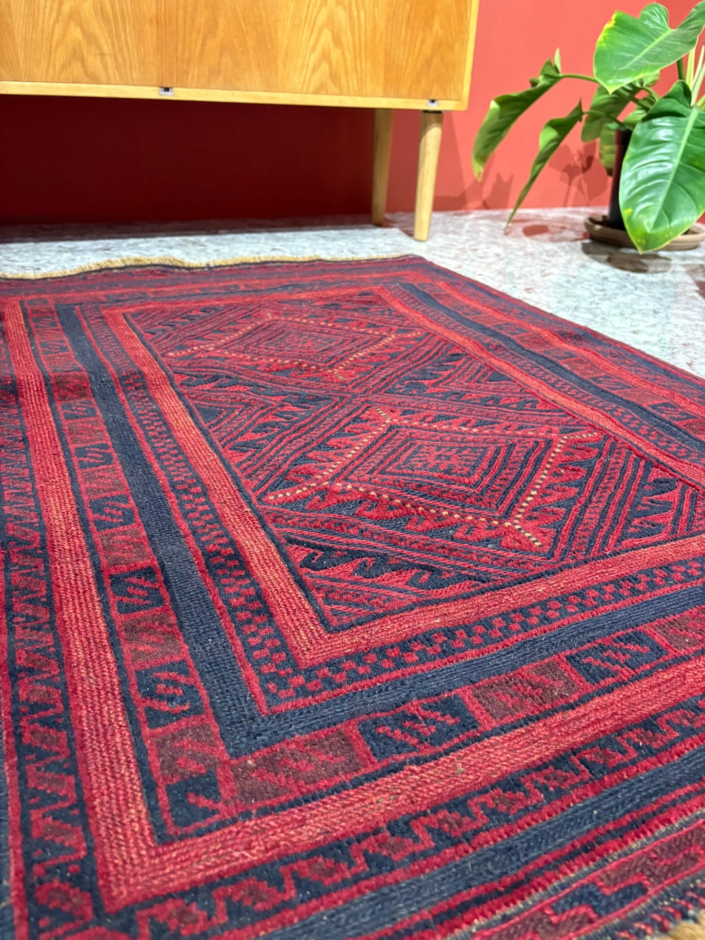 QV25064, 阿富汗, 地毯