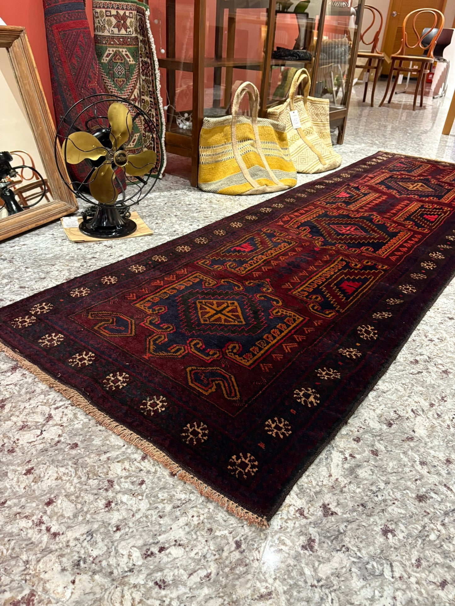 QV25068, 阿富汗, 地毯