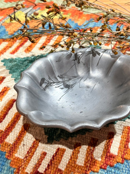 QV26036, 義大利, 花邊錫碗