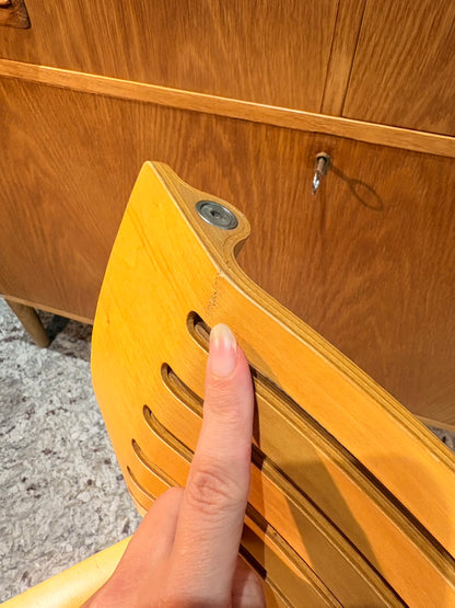 QV26045, 丹麥, Fritz Hansen, Kasper Salto, Runner Chair 無扶手單椅 (無標籤,椅背處有小裂痕)