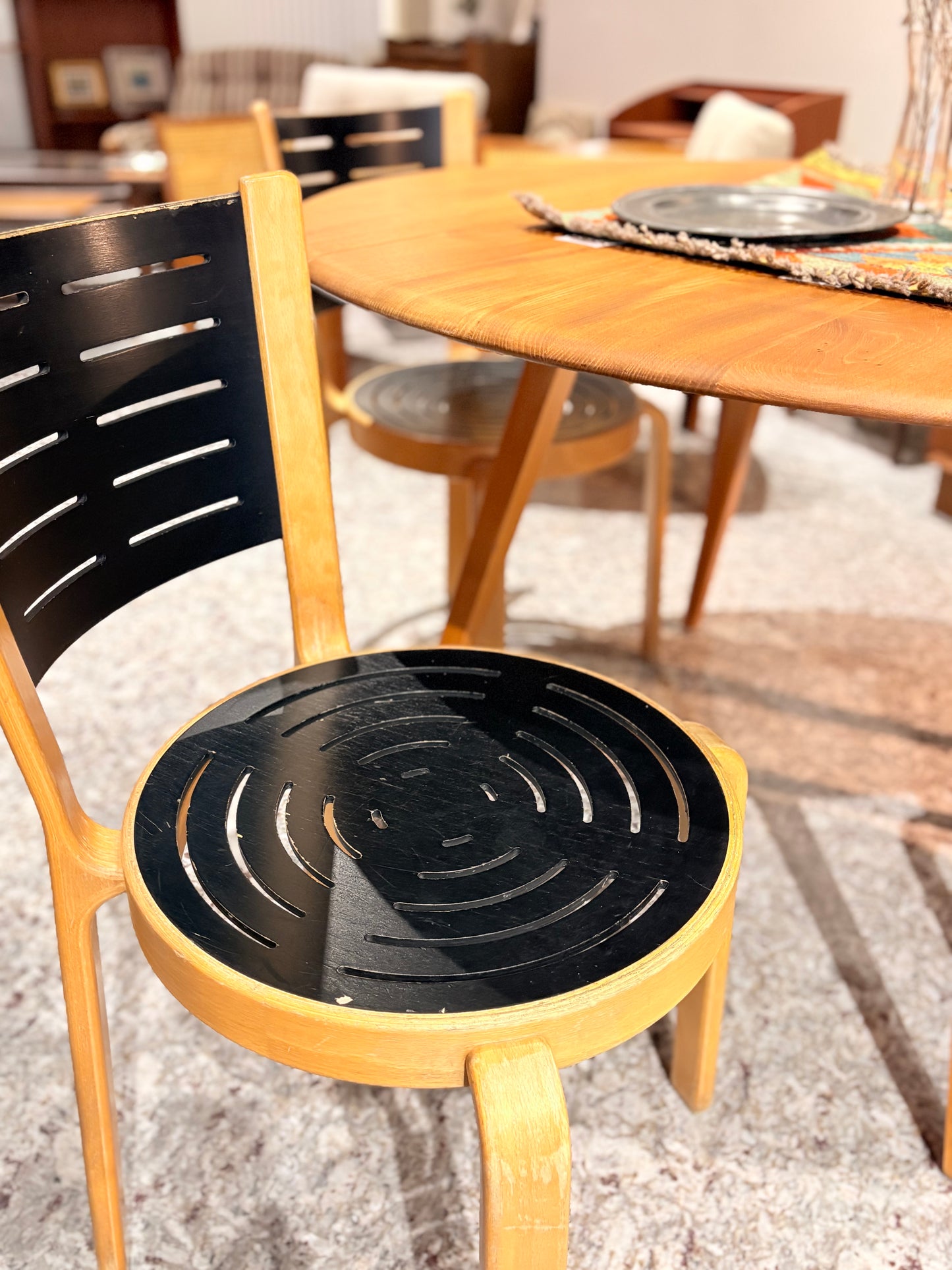 QV26046, 丹麥, Magnus Olesen, The Dart Chair, Johnny Sørensen & Rud Thygesen