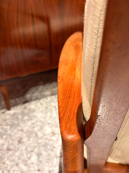 QV26047, 丹麥, Kai Kristiansen Paper Knife Lounge Chair, Model 121, Magnus Olesen  (單件販售)