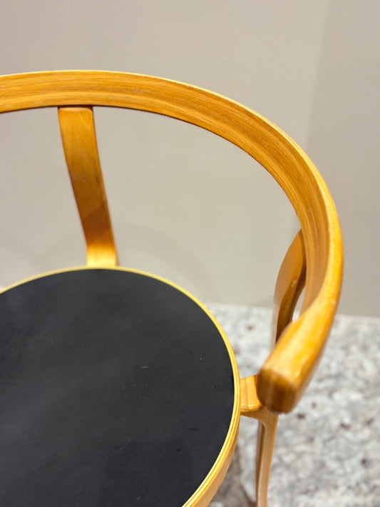 QV26054, 丹麥, 8000 series chair, black, Rud Thygesen & Johnny Sørensen, Magnus Olesen