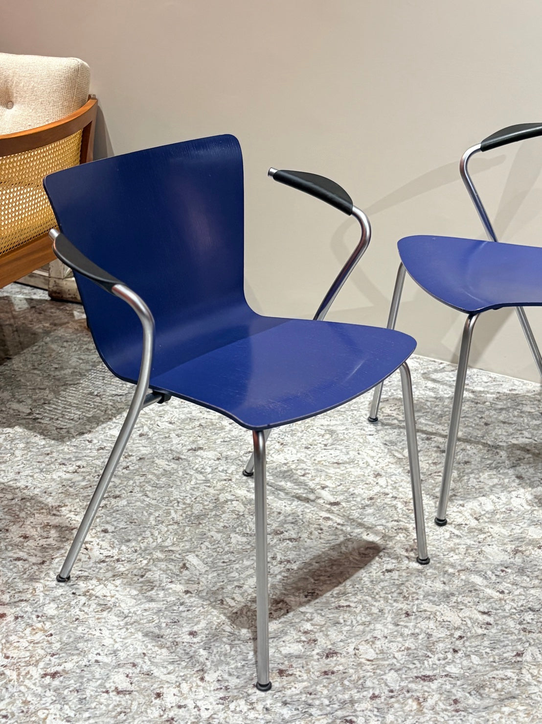 QV26055, 丹麥, Vico Duo, blue/matte silver, Fritz Hansen