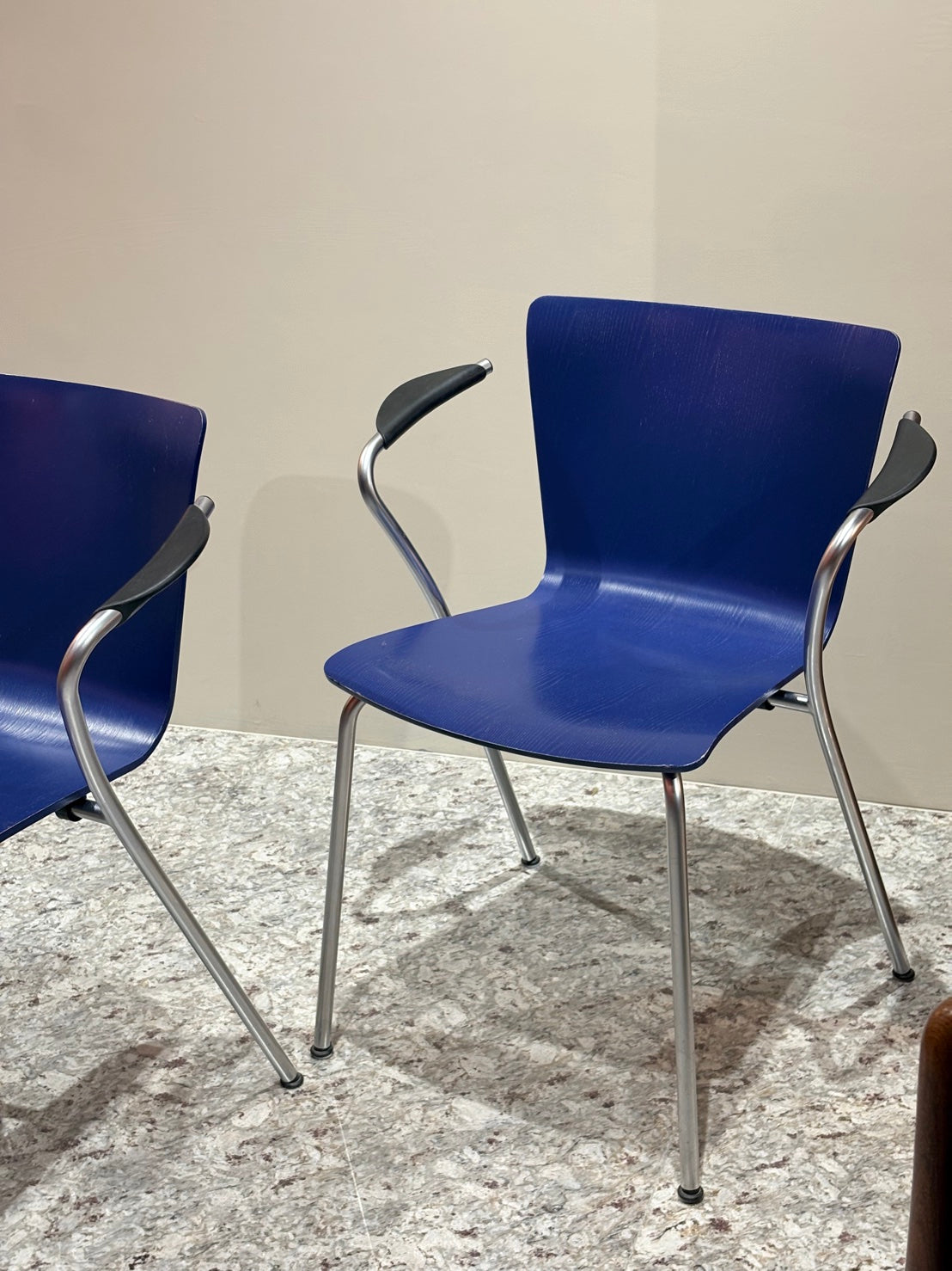 QV26055, 丹麥, Vico Duo, blue/matte silver, Fritz Hansen