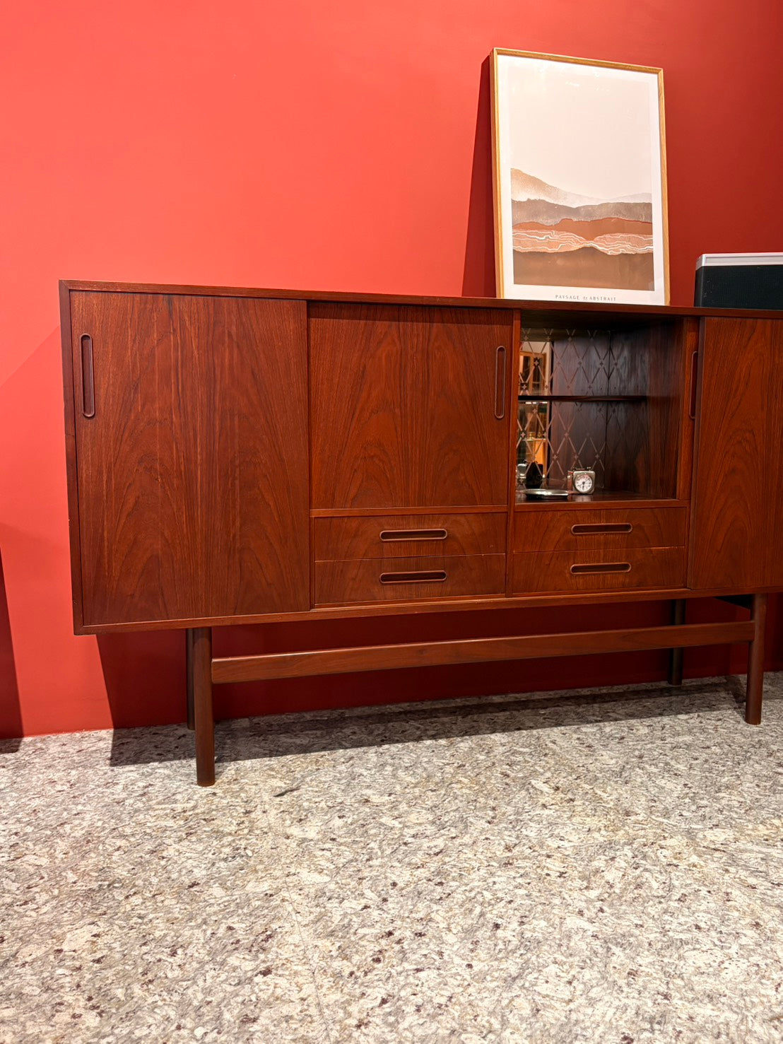 QV26066, 丹麥, Vintage Teak Display Sideboard 柚木展示邊櫃