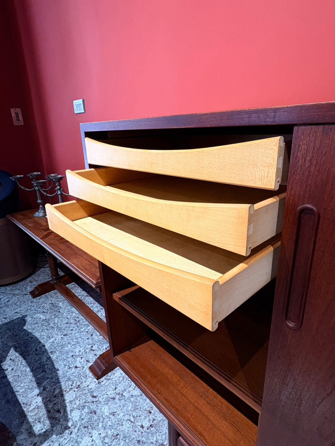 QV26066, 丹麥, Vintage Teak Display Sideboard 柚木展示邊櫃