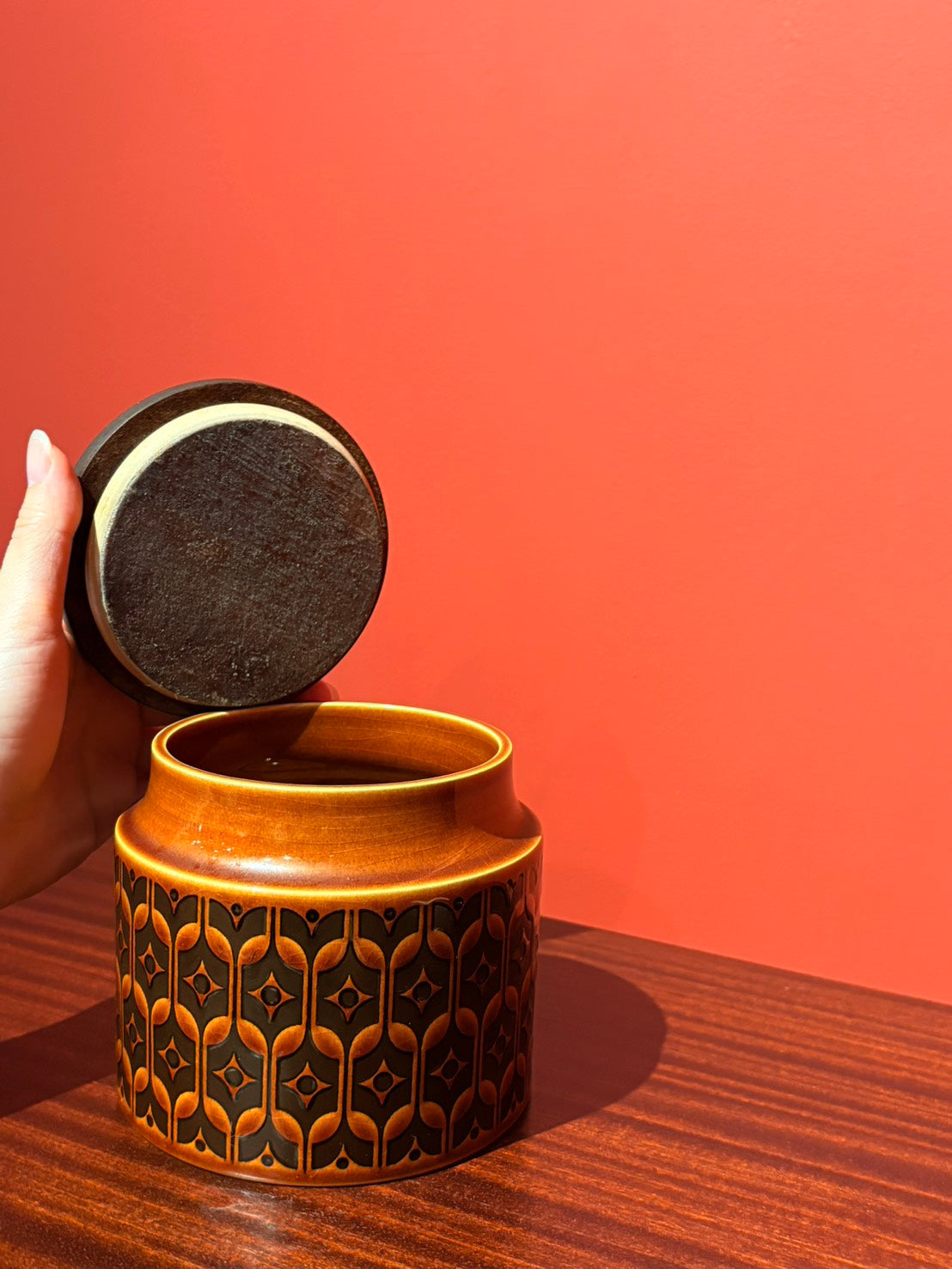 QV26072, 英國, HORNSEA POTTERY 儲物罐 Storage Jar + Lid _Heirloom