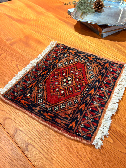 QV26078, MINI RUG 手工羊毛迷你鋪毯
