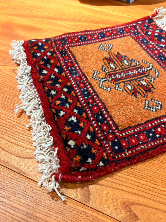 QV26079, MINI RUG 手工羊毛迷你鋪毯